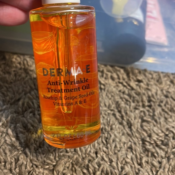 Derma-e Anti Wrinkle Treatment Oil - Picture 4 of 4